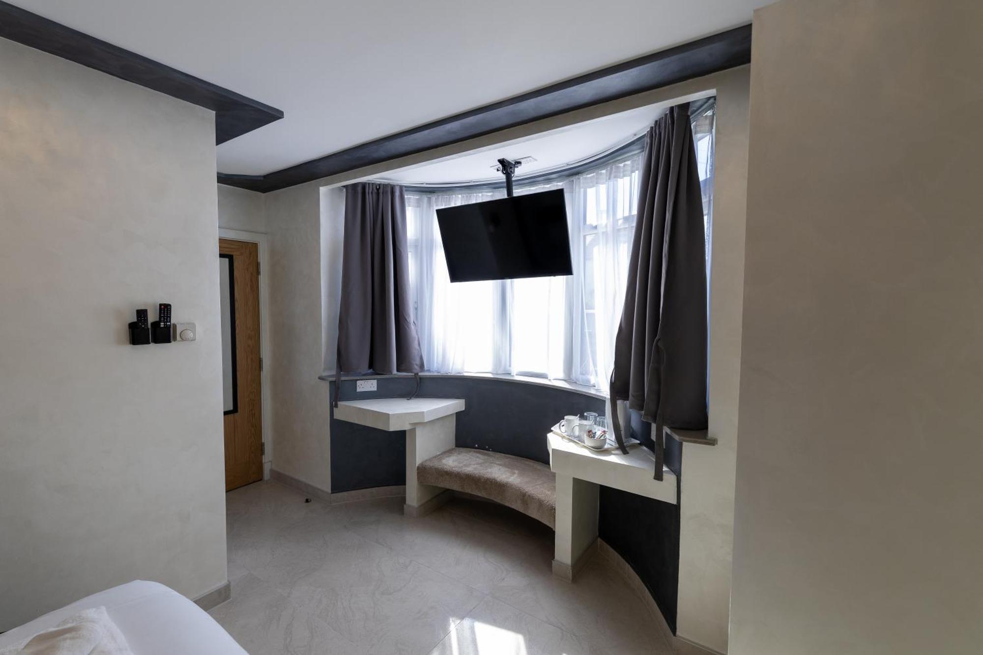 Paragraph Tottenham Hotell London Exteriör bild